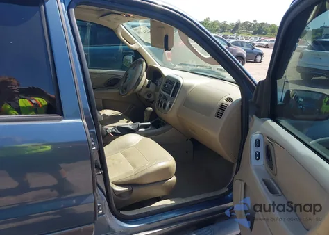 2006 Ford Escape Xlt/Xlt Sport из США, поврежденный, VIN 1FMYU03106KA30331